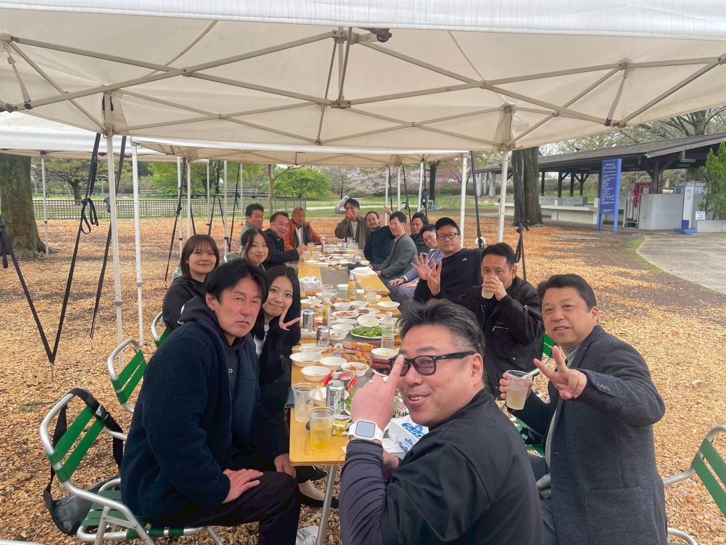 【立川・昭和記念公園】同業他社の皆様と、笑顔満開のお花見会！